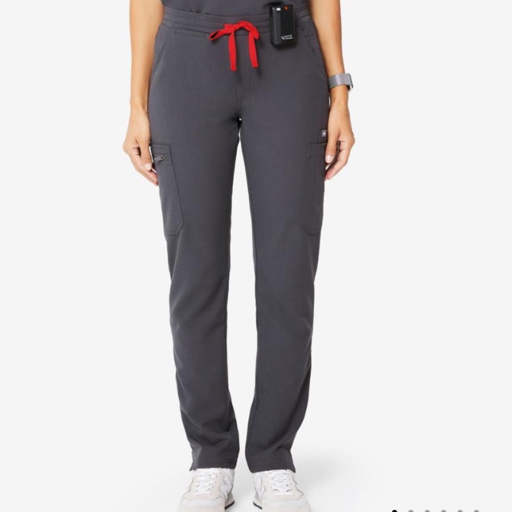 FIGS Charcoal Regular Small
